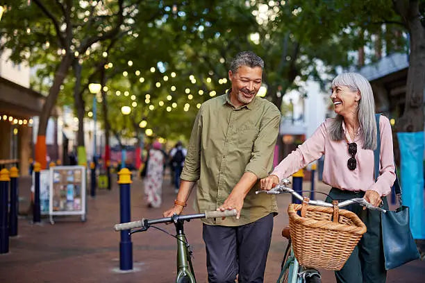 Active Retirement: How to Combat a Sedentary Lifestyle After 60